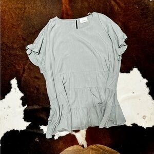 Short sleeve ruffle baby doll blouse